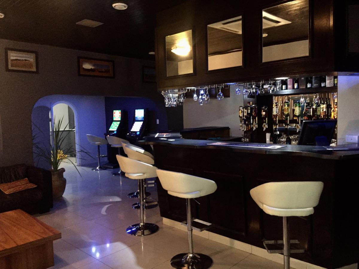 Casa Mia Hotel วัลวิสเบย์ ภายนอก รูปภาพ